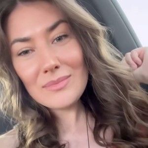 Meet your Posher, Makayla